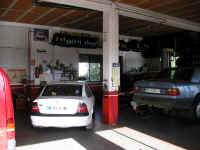 P5020005.JPG (611351 bytes)