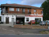 P5020013.JPG (651229 bytes)